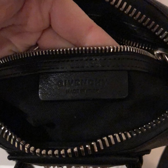Gorgeous Givenchy Bag - Picture 15 of 16